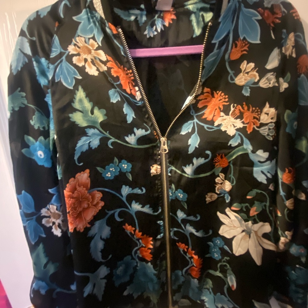 Small Divided/H&M Floral Print Jacket
